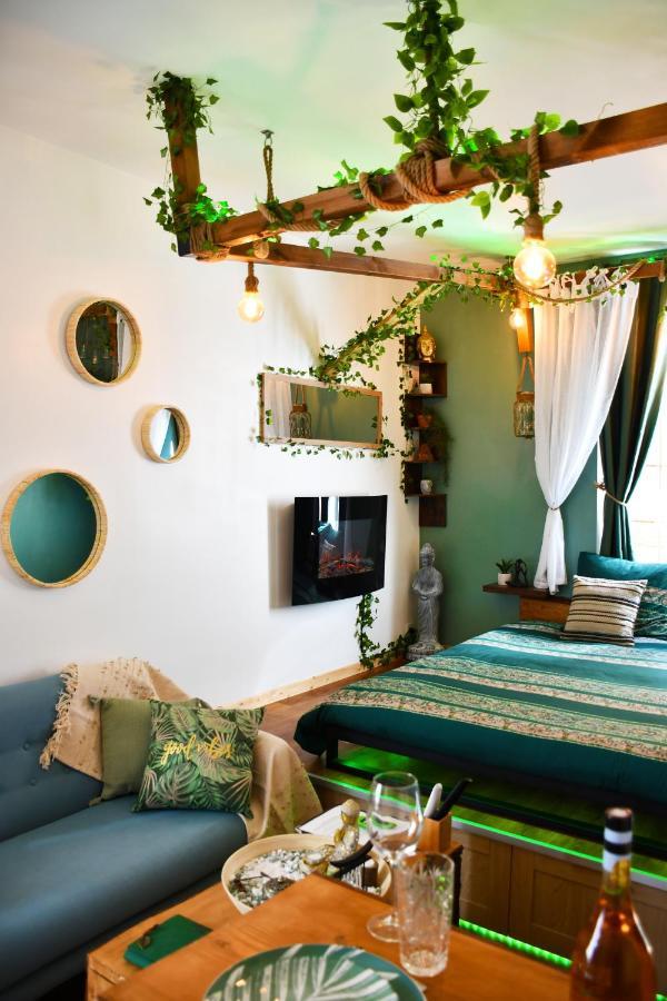 Le Patio H24,Cosy,Port,Plage,Wifi,Netflix La Seyne-sur-Mer Esterno foto